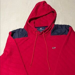 Vineyard Vines Red Quilted Pullover with Navy Accents